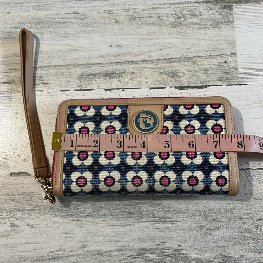 Spartina Wristlet - Picture 8 of 8